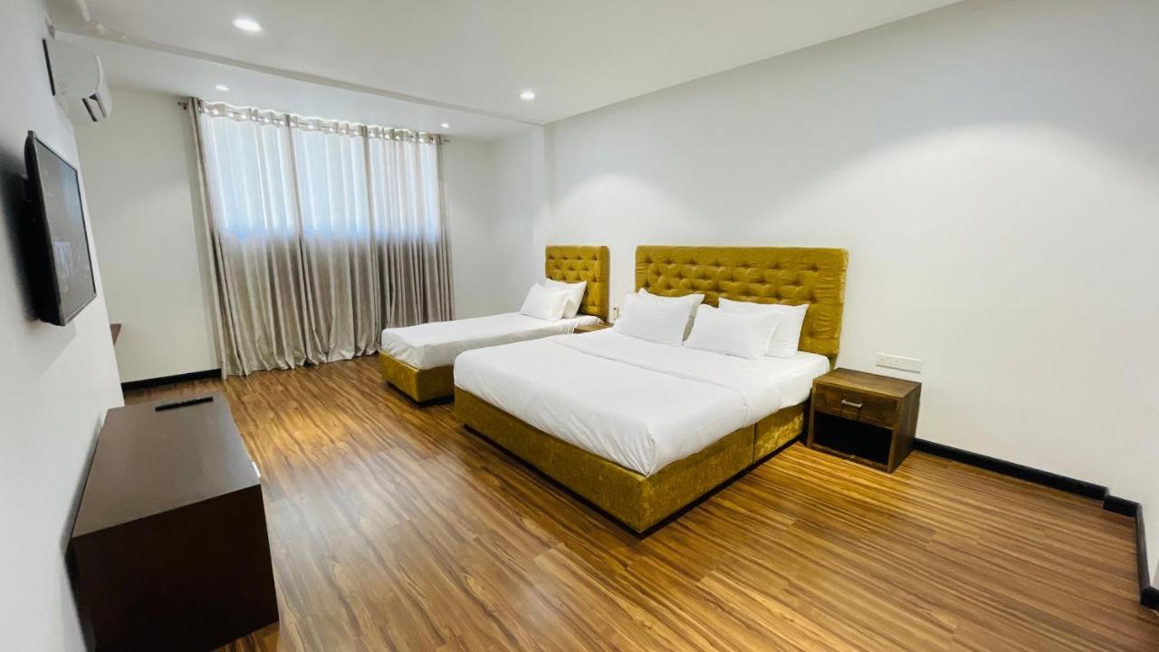 Hotel Beverly Beach Mirissa Exterior foto
