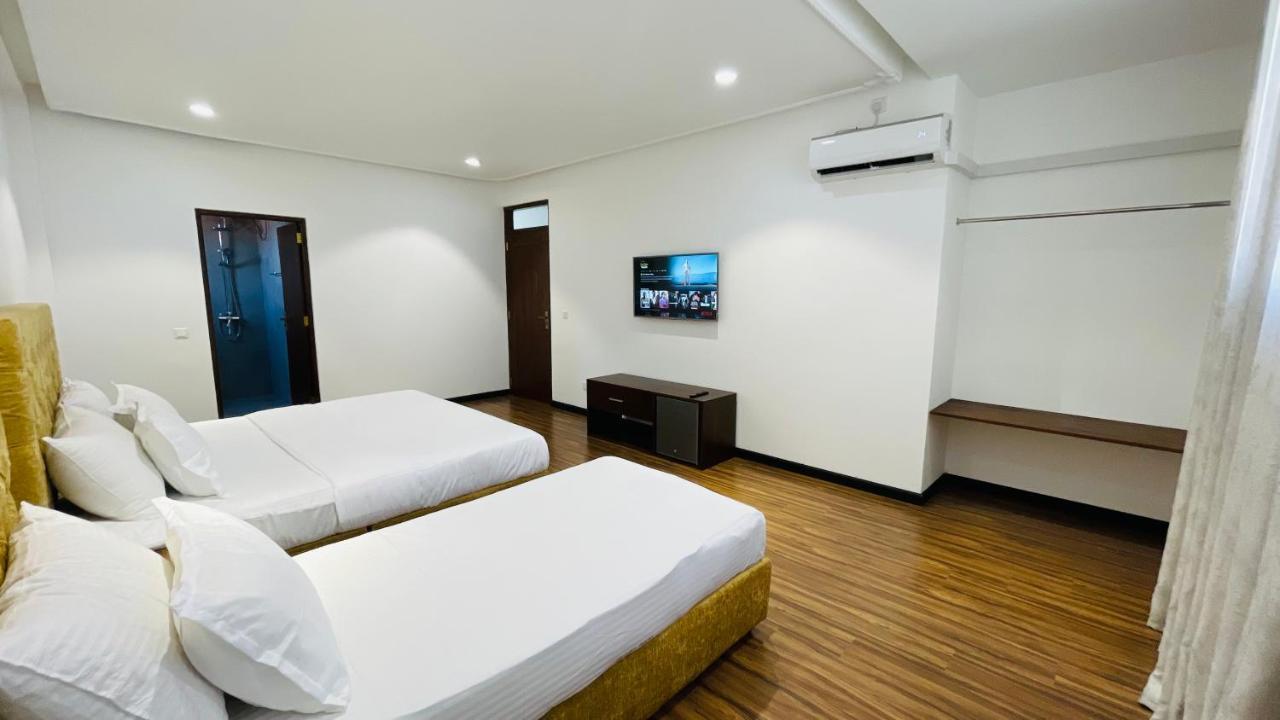 Hotel Beverly Beach Mirissa Exterior foto